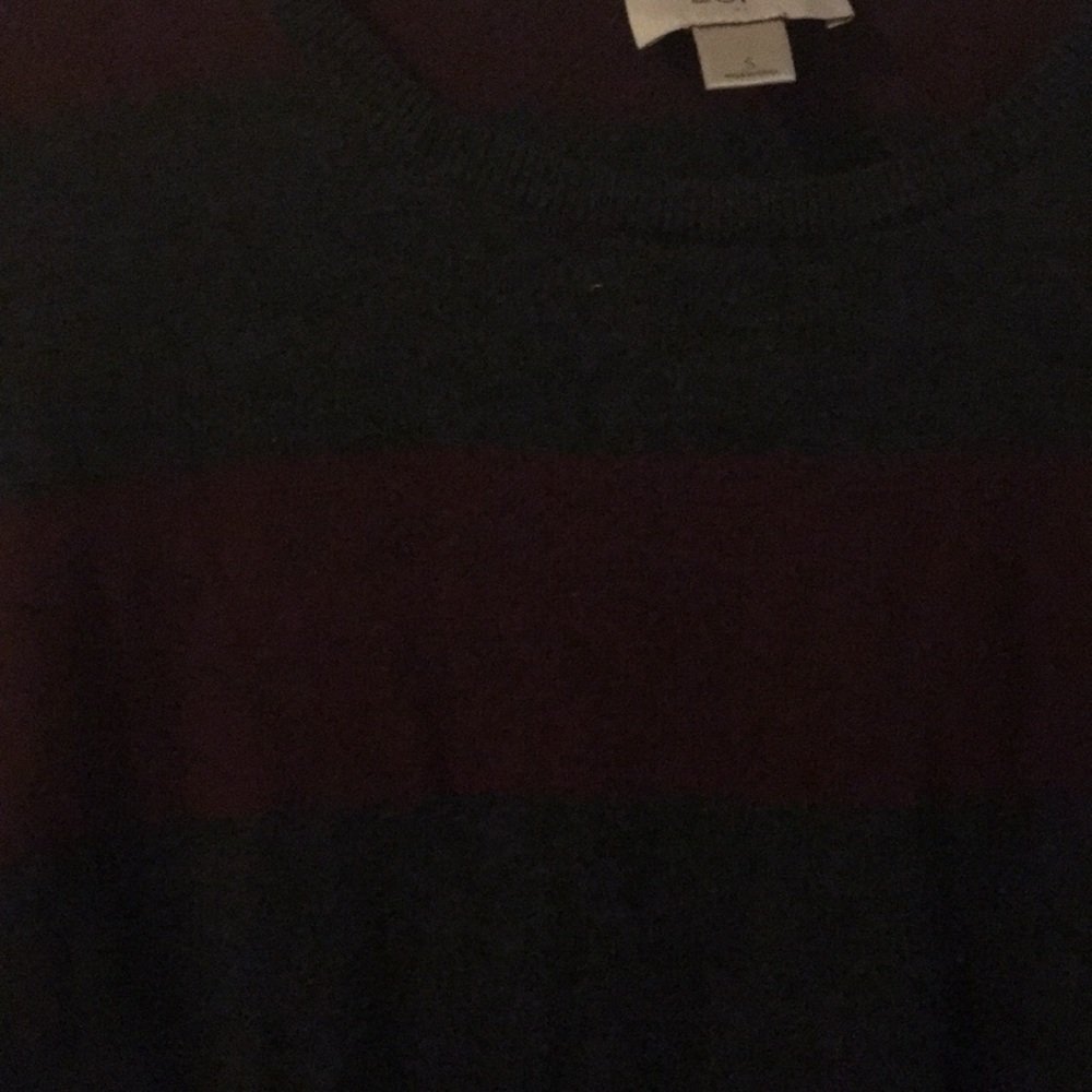 LOFT Sweater - Picture 3 of 3